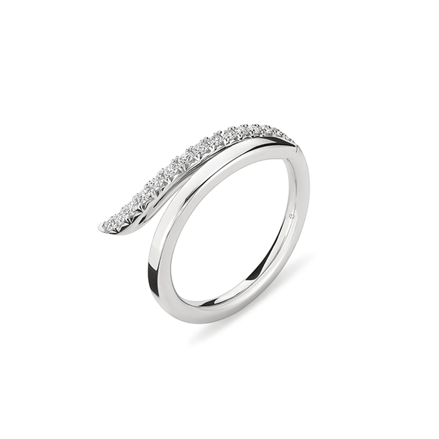 Hearts On Fire 18K VELA French Pavé Diamond Pavé Ring - Image 2