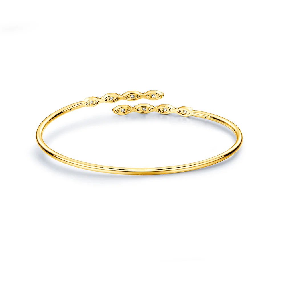 Hearts On Fire 18K Aerial Marquise Diamond Flexi Bangle - Image 3