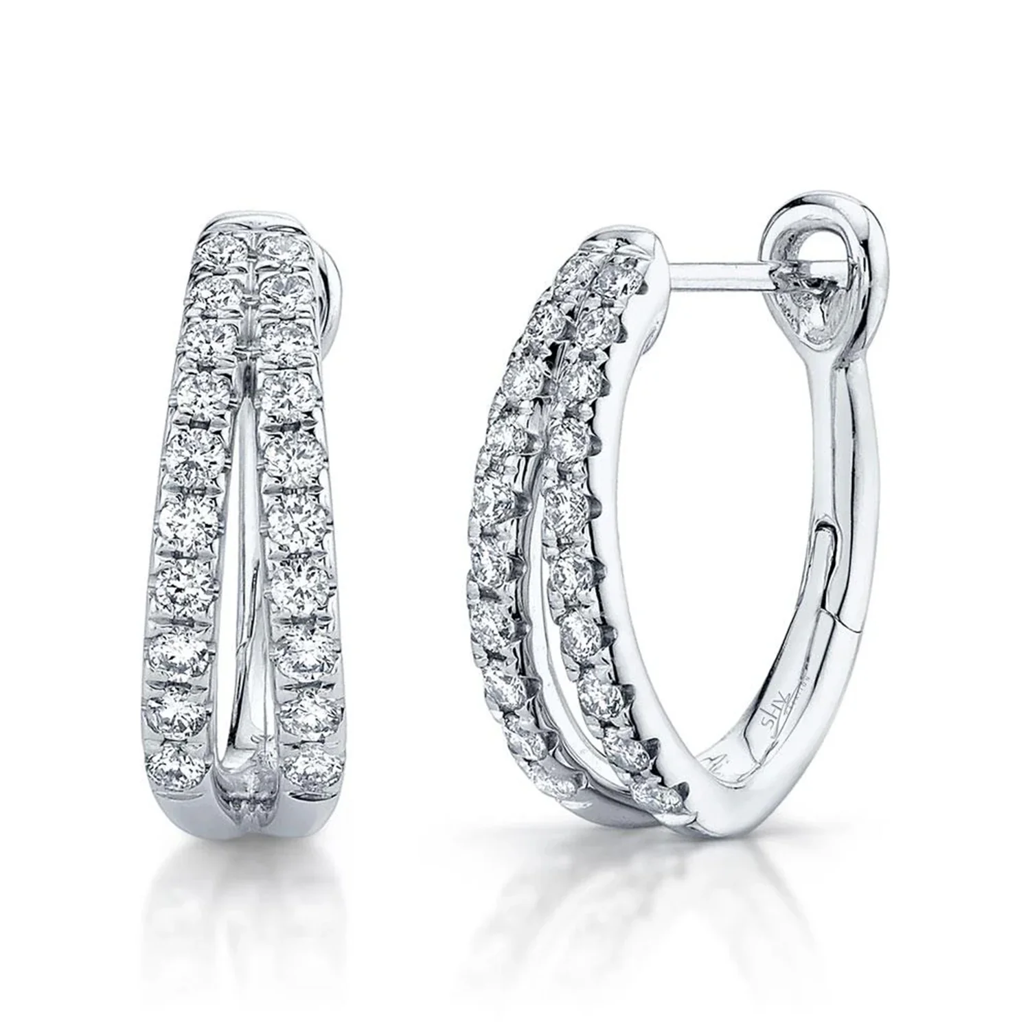 Shy Creation 14K Split Diamond Oval Hoop Earrings