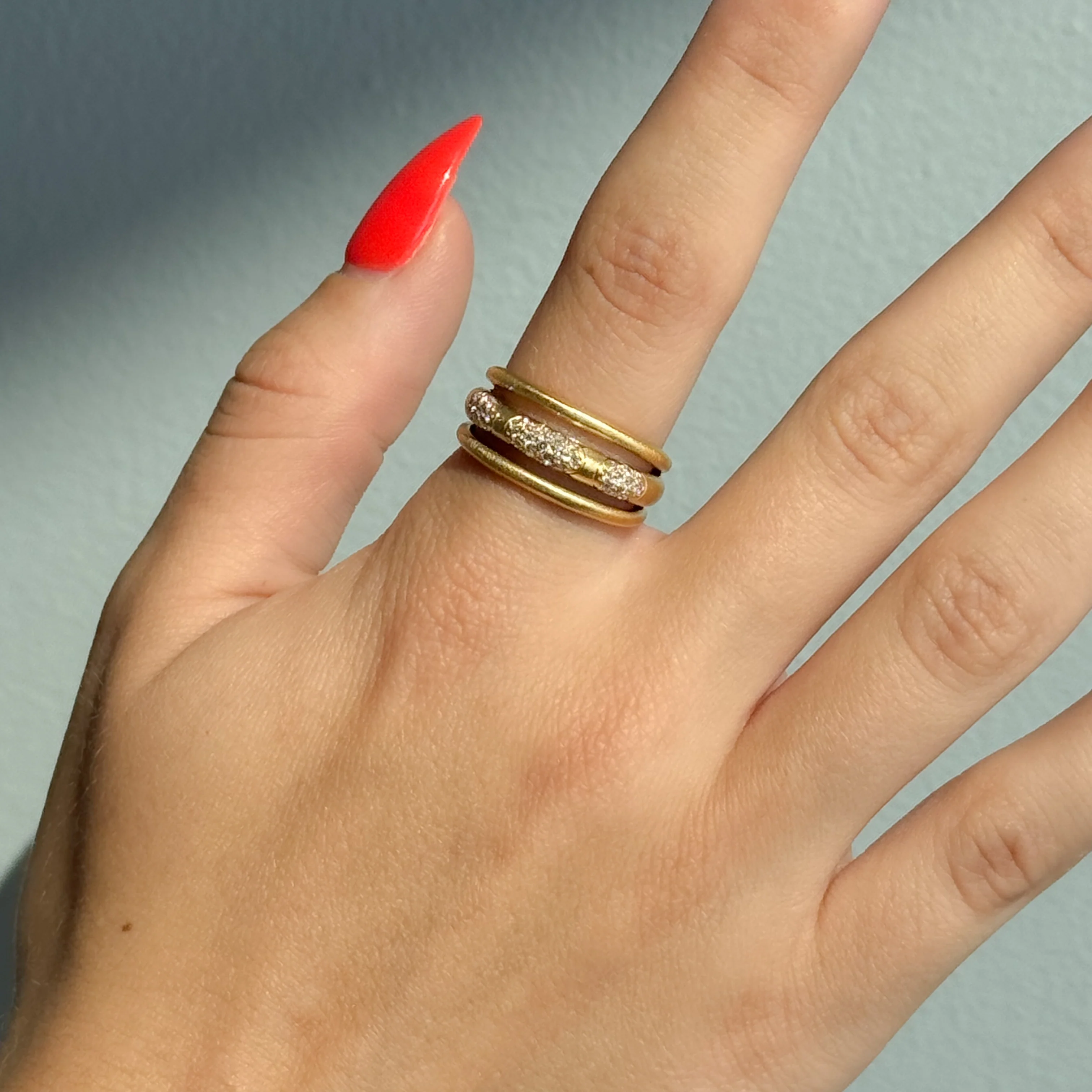 TACORI 18K Crescent Eclipse 360° Diamond Stacked Ring - Image 3